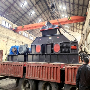 2PG1000x700液壓直連式對輥破碎機發貨圖片