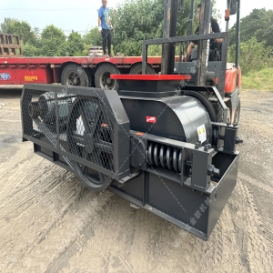 建筑垃圾回收難？雙齒輥破碎機為何能輕松“消化”不規則物料？