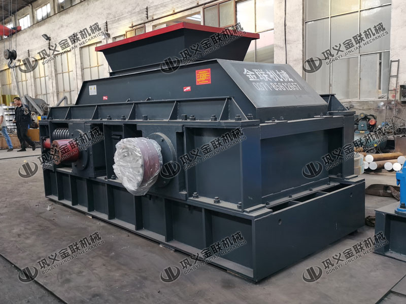 日產200噸對輥制砂機多少錢一臺,有哪些型號合適? 日產200噸對輥制砂機多少錢一臺,有哪些型號合適?