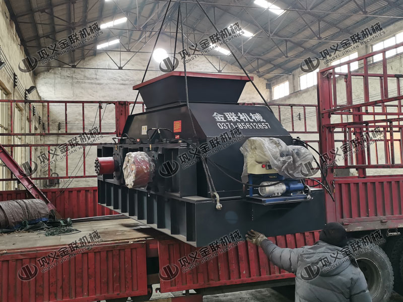 輥式粉碎機有什么特點,如何提高它的市場價值? 輥式粉碎機有什么特點,如何提高它的市場價值?