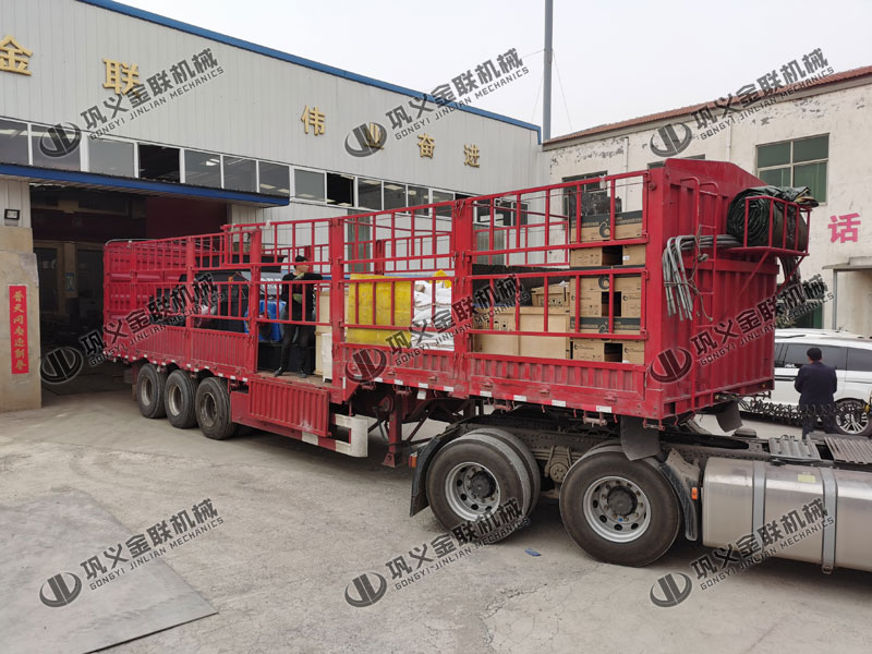 時(shí)產(chǎn)30噸石英石破碎機(jī)有什么優(yōu)點(diǎn),適用哪些物料? 時(shí)產(chǎn)30噸石英石破碎機(jī)有什么優(yōu)點(diǎn),適用哪些物料?