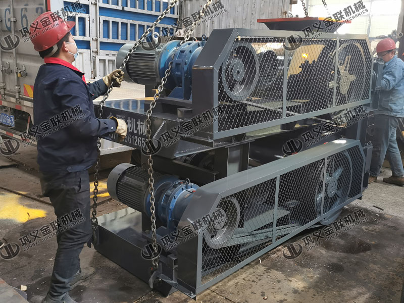 齒輥破碎機(jī)作為工業(yè)破碎生產(chǎn)線的重要破碎設(shè)備，所具有行業(yè)優(yōu)勢有哪些呢？