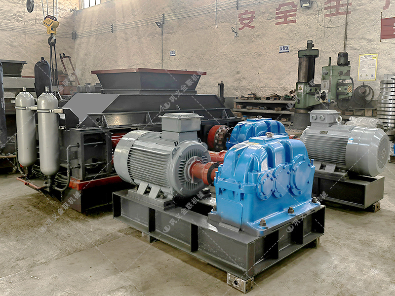 2PG1000x700液壓直連式對輥破碎機發(fā)貨圖片