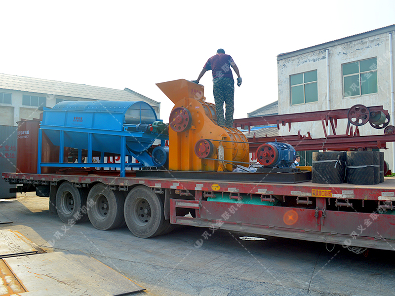 86雙級粉碎機生產(chǎn)線發(fā)貨圖片_發(fā)往廣西百色_破碎篩分金礦石