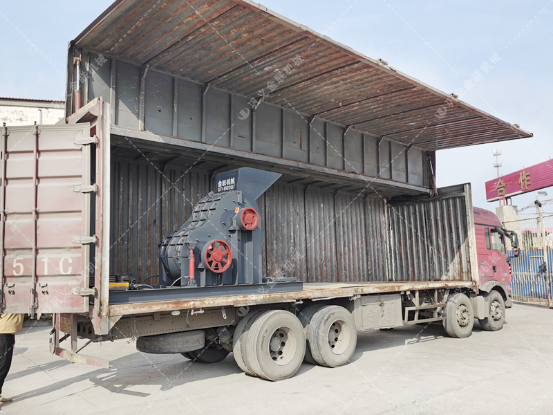 SCF600X600雙級粉碎機發貨圖片_發往山東濱州_破碎電石渣