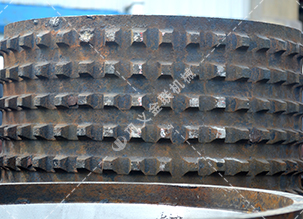 雙齒輥破碎機(jī)-狼牙齒輥破碎機(jī)價格-齒輥式破碎機(jī)圖片/視頻/原理型號 雙齒輥破碎機(jī)-狼牙齒輥破碎機(jī)價格-齒輥式破碎機(jī)圖片/視頻/原理型號