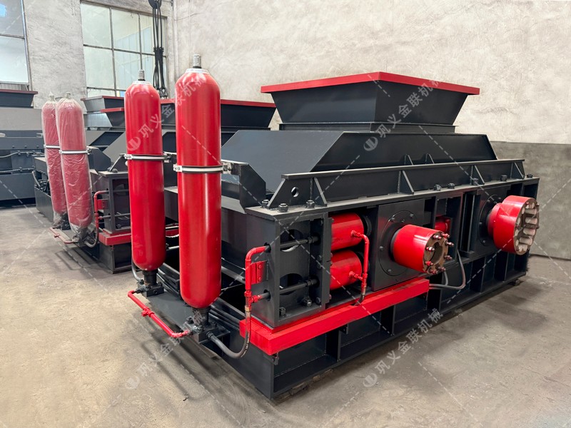 液壓對輥制砂機(jī)：產(chǎn)量提升的關(guān)鍵技術(shù)是什么？