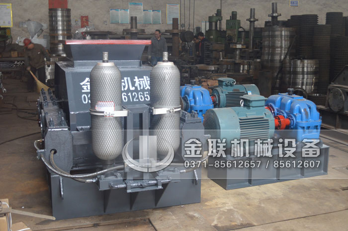 液壓對(duì)輥破碎機(jī)